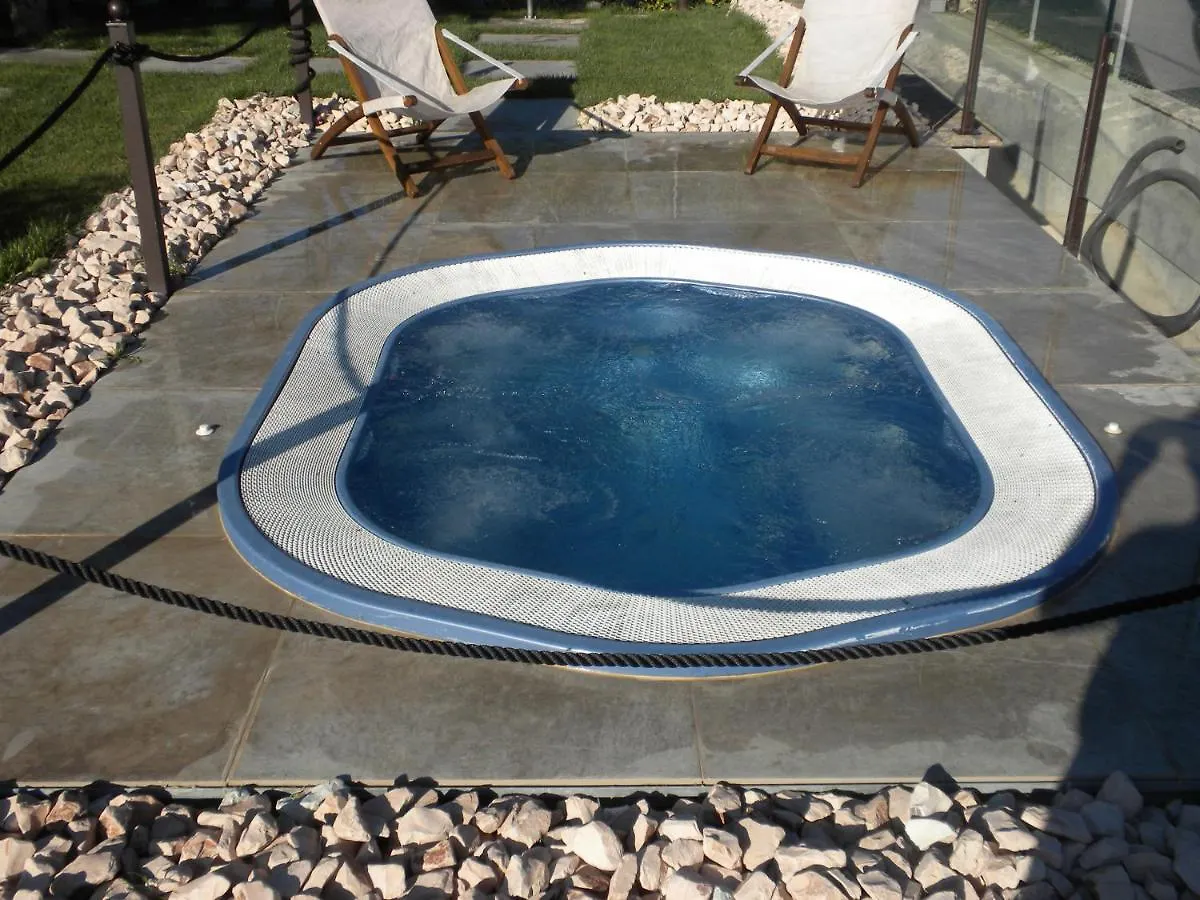 Apartment Ferienwohnung Residenza Collina Riccione Monolocale Italien